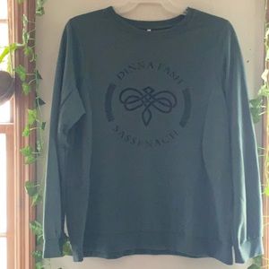 “Dinna Fash Sassenach” sweatshirt